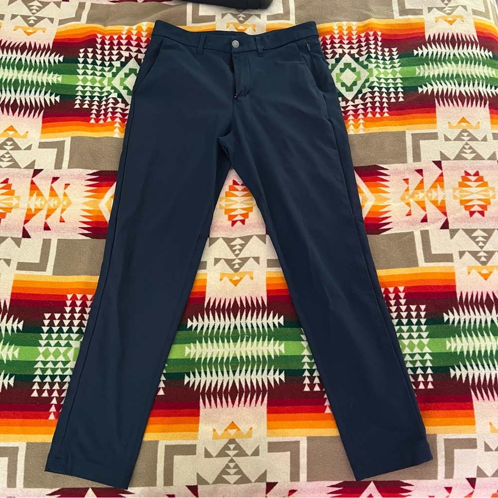 Lululemon commission slim trouser